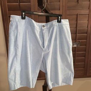 Lululemon Athletica golf shorts size 38